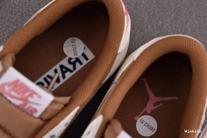 Travis Air DM7866-106 Low Scott OG 1 x Jordan 0719